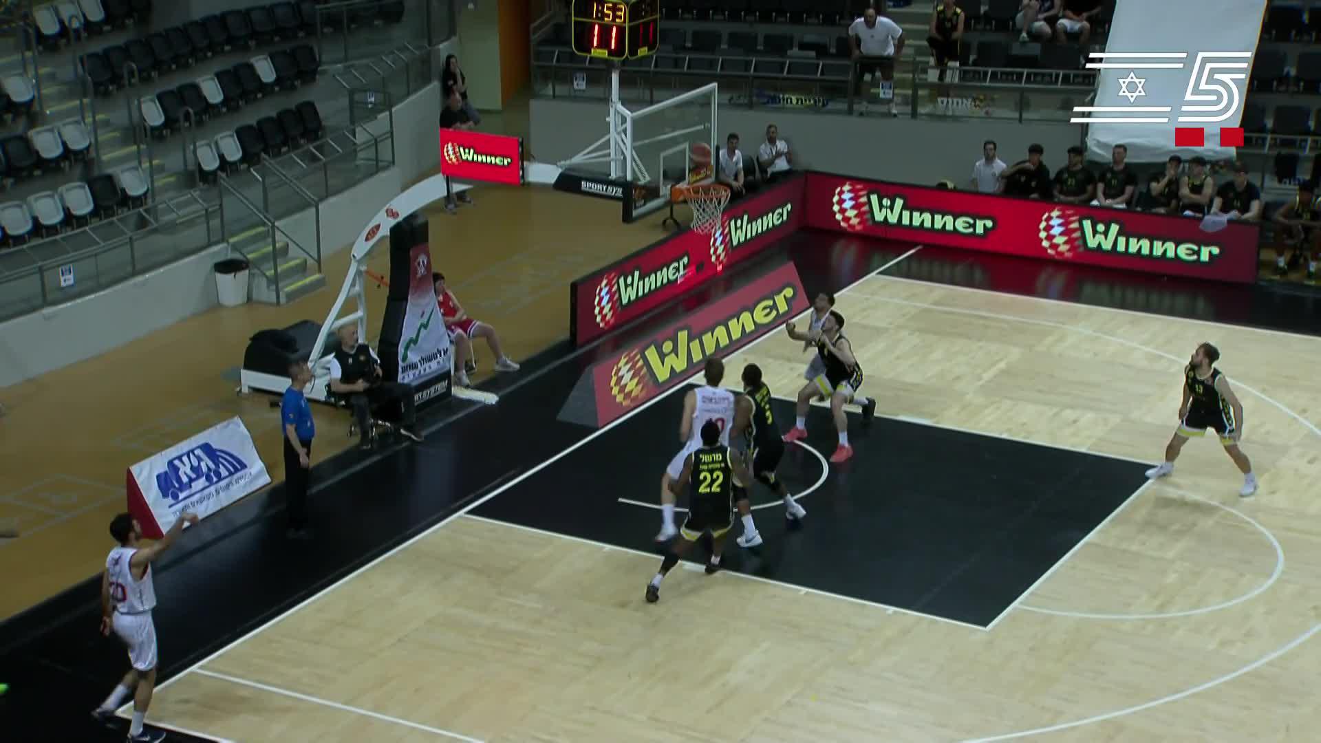Highlights From Amit Gershon 22-Point Game
